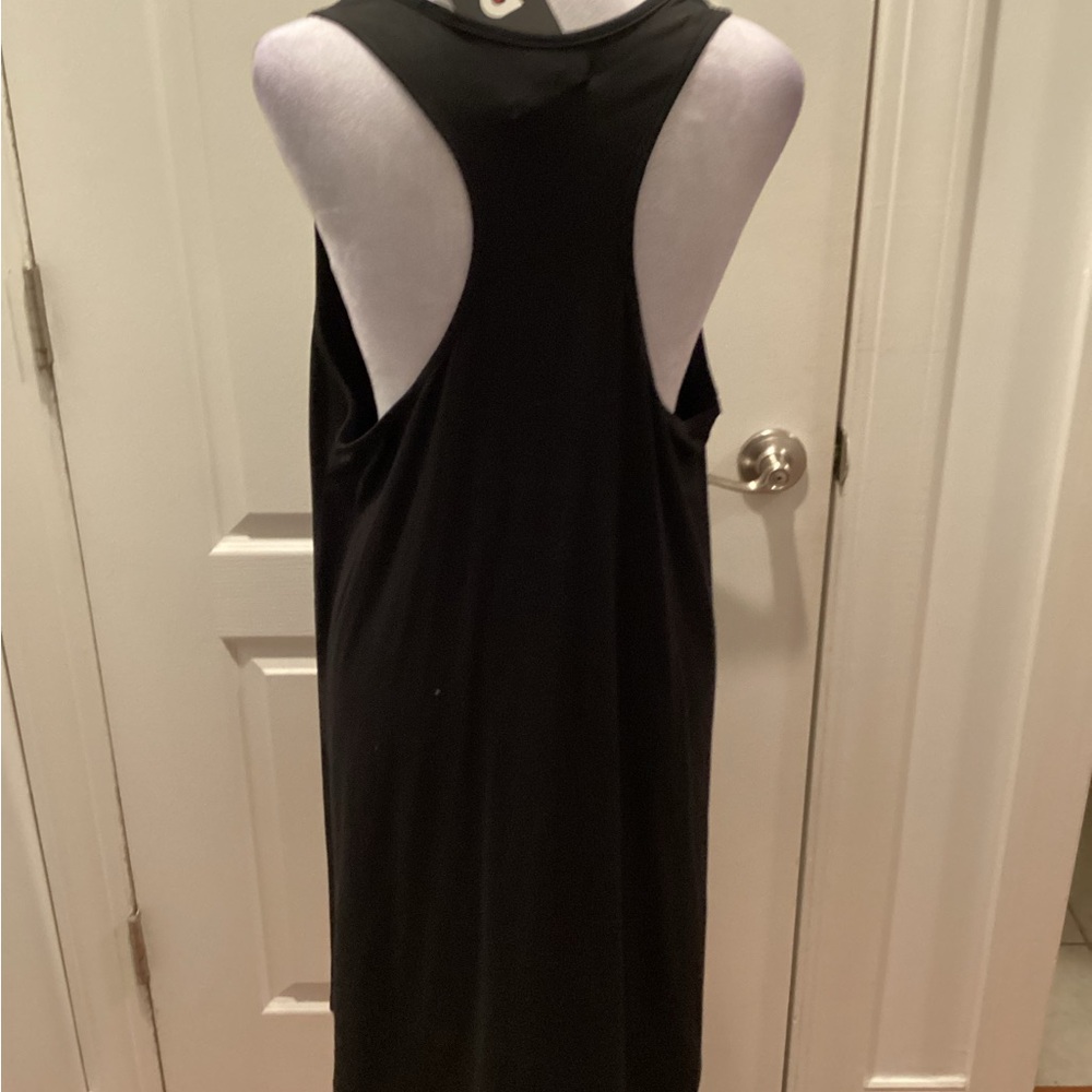 Black Sleeveless Scoop Neck Dress - Picture 2 of 3